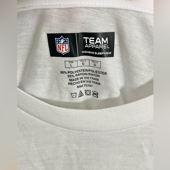 NWT NFL Seattle Seahawks Shirt T-Shirt White Football Team Women Sleepwear L - Picture 5 of 6